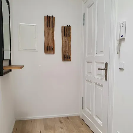 Διαμέρισμα Hogulu - Ruhig Gelegenes 22 In Der Altstadt